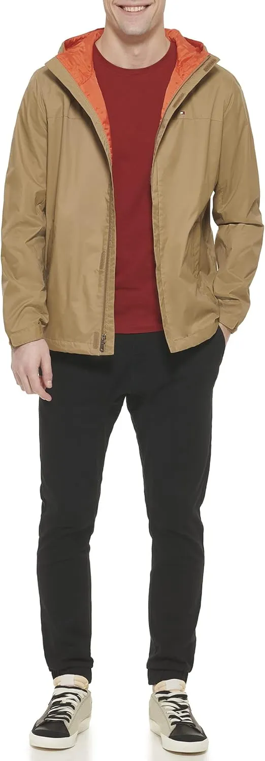 Tommy Hilfiger Men's Lightweight Breathable Waterproof Hooded Jacket